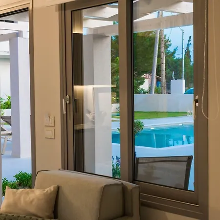 Alba Al Mare Villa *